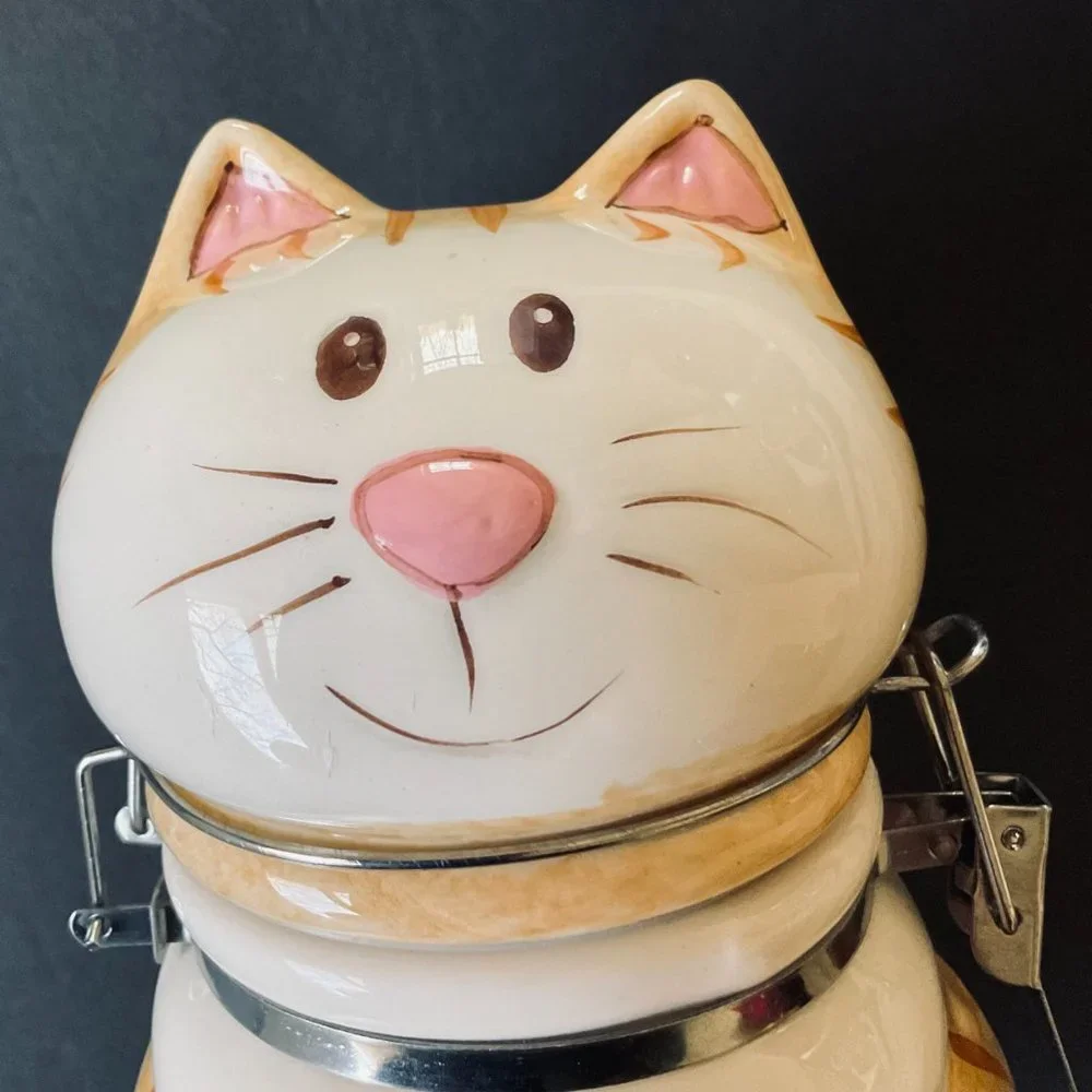 BOSTON WAREHOUSE Treat Container for Kitty EUC